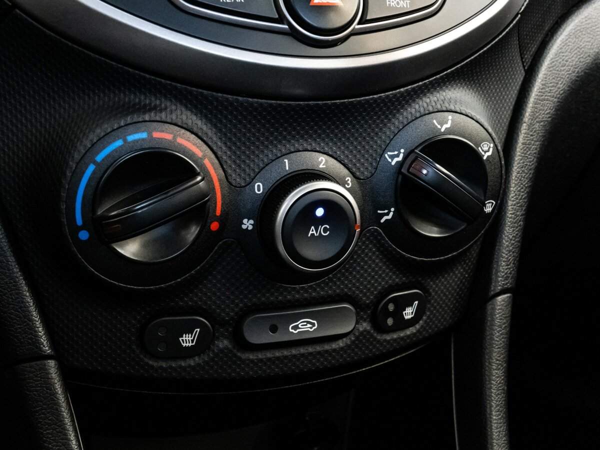 Купить Hyundai Solaris, 2015, 130 000 км.. Фото: #10