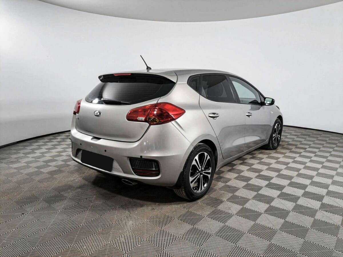 Купить Kia Ceed, 2015, 132 900 км.. Фото: #3