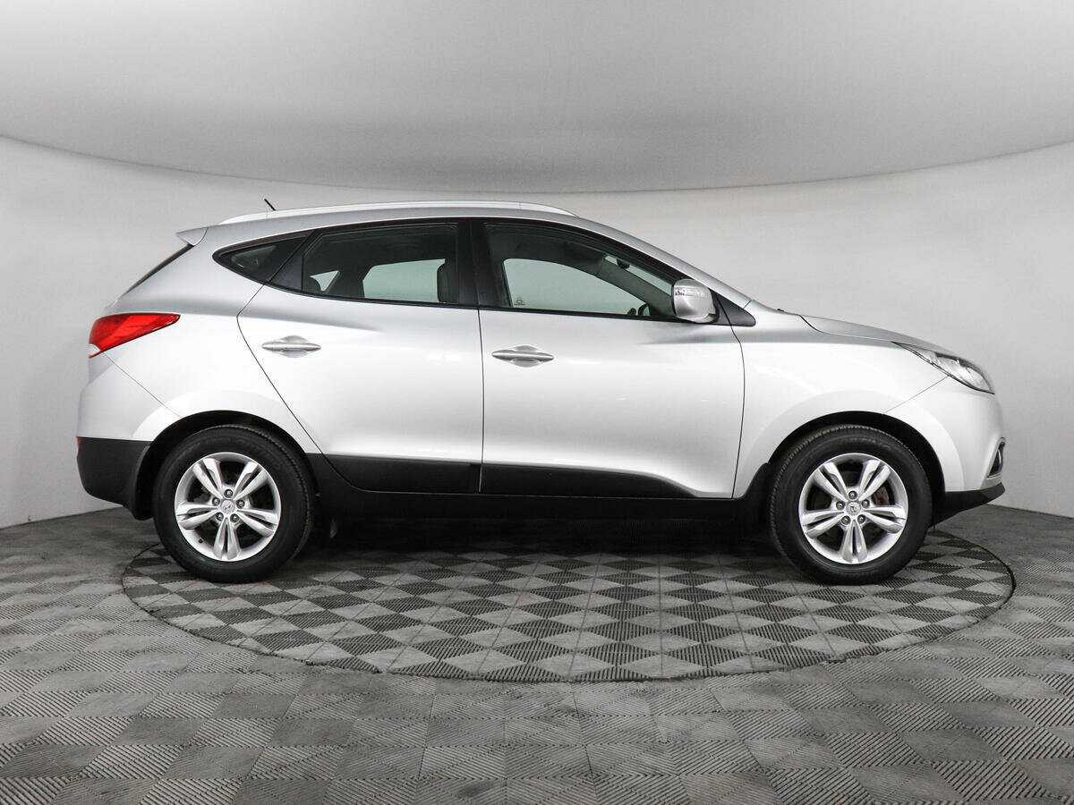 Купить Hyundai ix35, 2012, 102 321 км.. Фото: #3