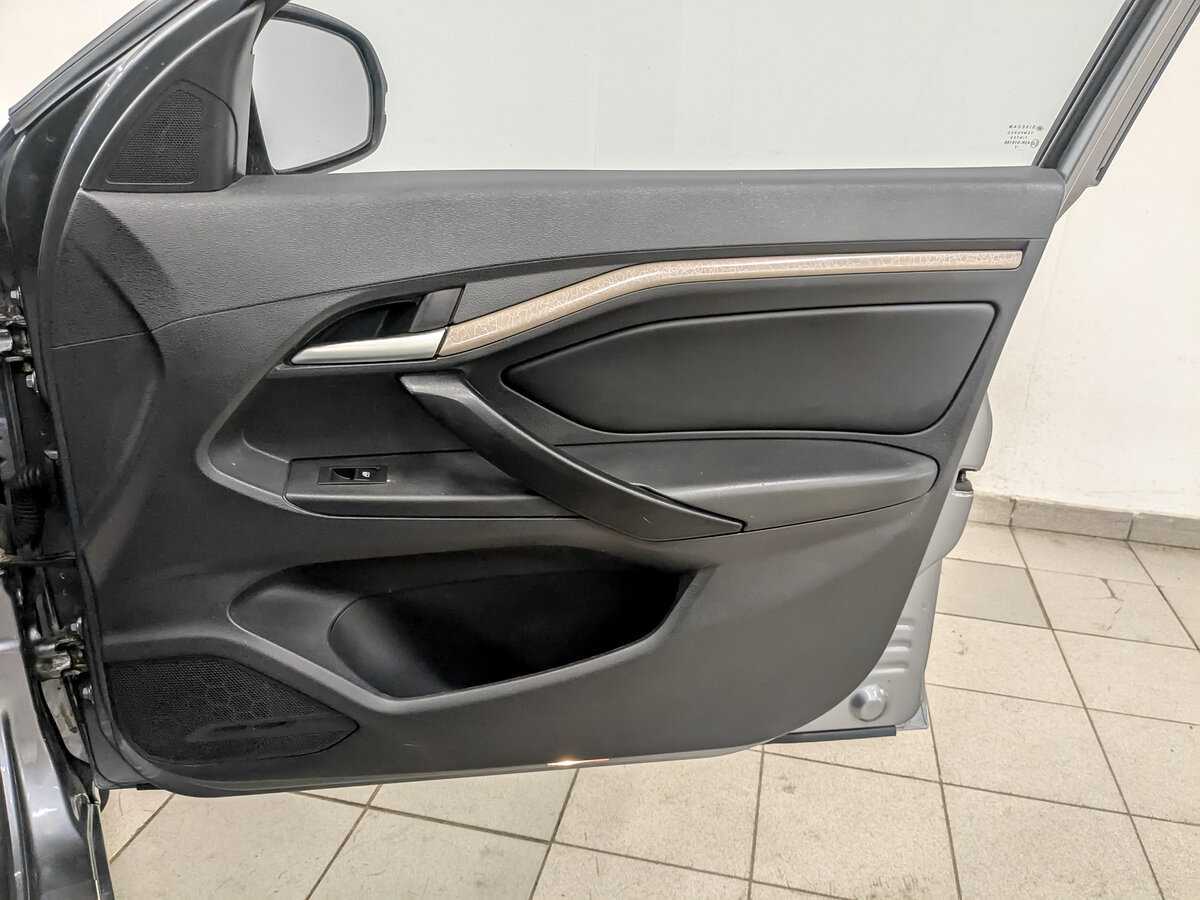 Купить Lada (ВАЗ) Vesta, 2017, 101 482 км.. Фото: #21