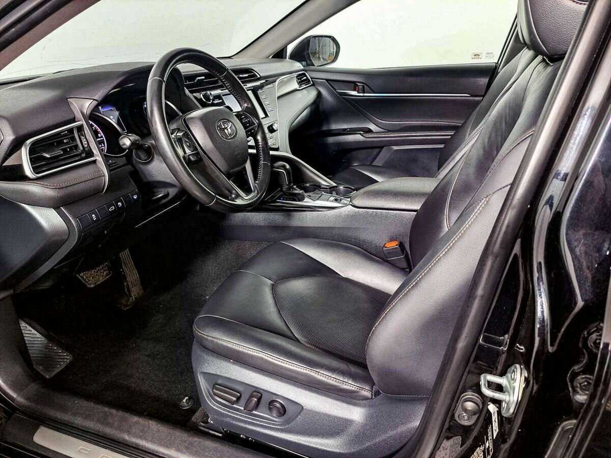 Купить Toyota Camry, 2018, 190 463 км.. Фото: #13