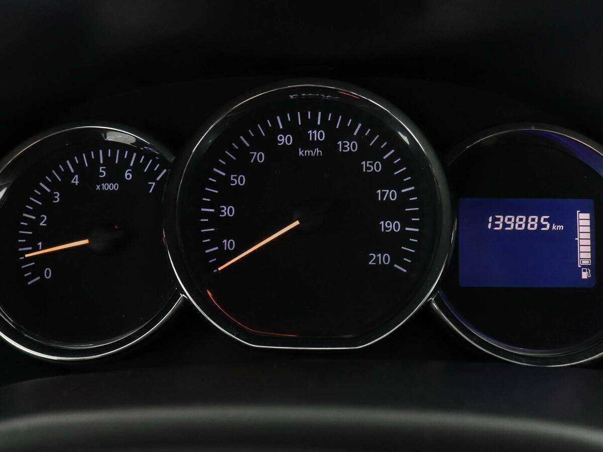 Купить Renault Logan, 2014, 139 882 км.. Фото: #6