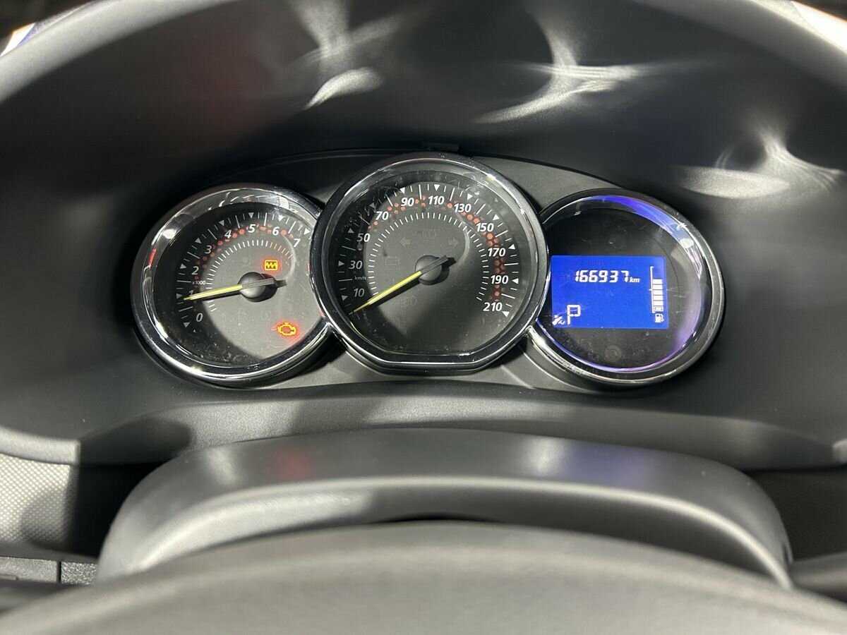 Купить Renault Sandero, 2016, 166 937 км.. Фото: #8