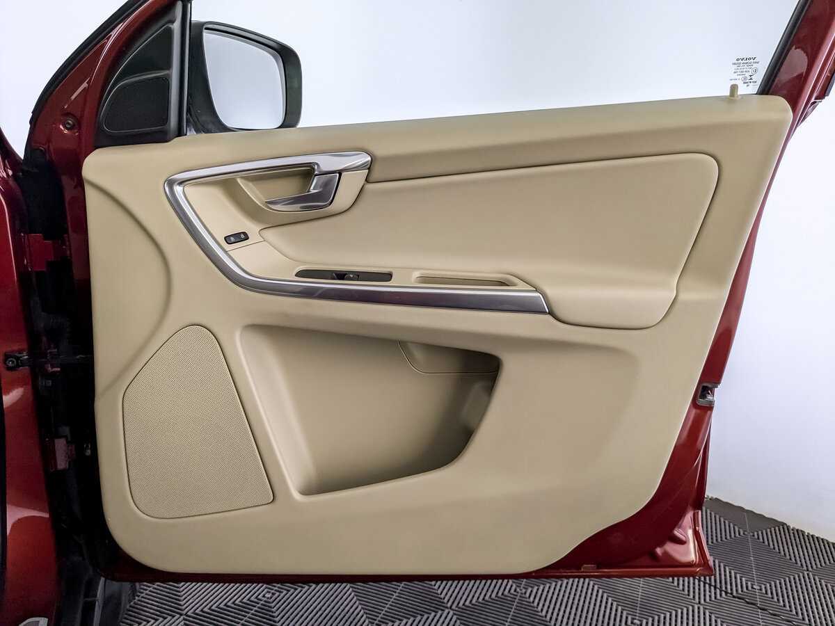 Купить Volvo XC60, 2013, 169 570 км.. Фото: #23