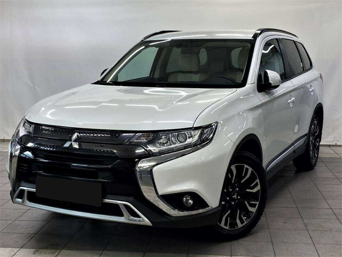 Купить Mitsubishi Outlander, 2021, 33 584 км.. Фото: #0