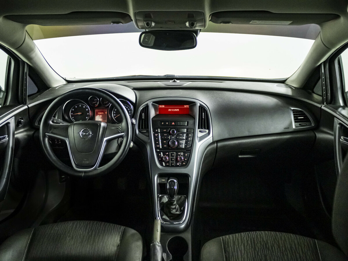 Купить Opel Astra, 2013, 145 000 км.. Фото: #10