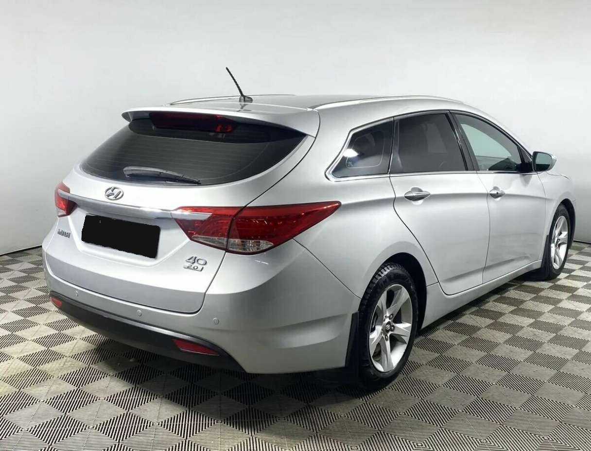 Купить Hyundai i40, 2013, 180 000 км.. Фото: #2