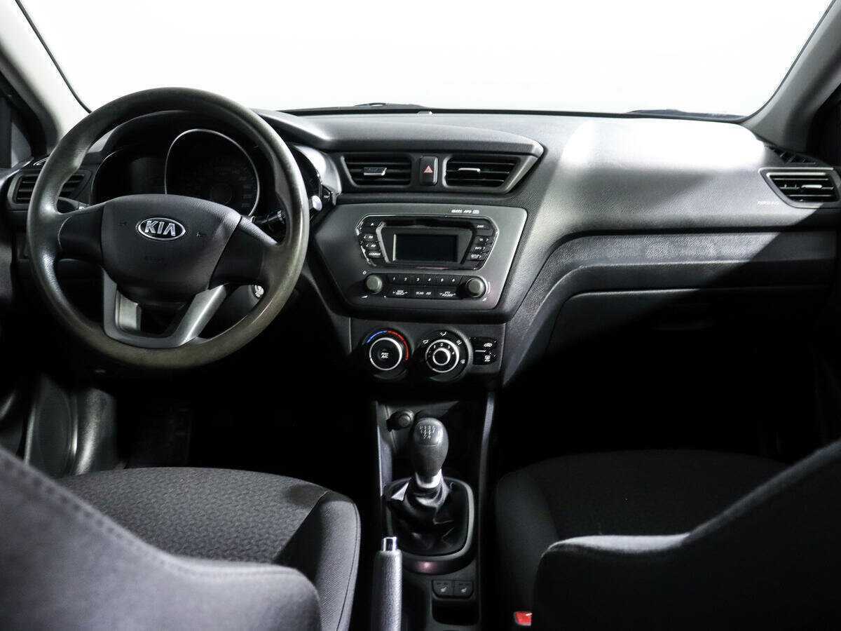 Купить Kia Rio, 2013, 161 430 км.. Фото: #9