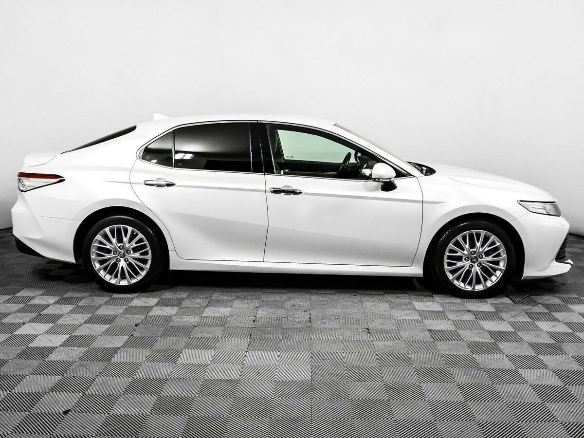 Купить Toyota Camry, 2020, 126 048 км.. Фото: #3
