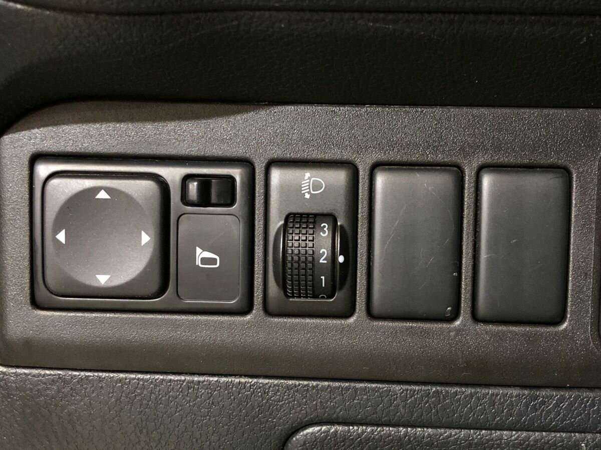 Купить Nissan Note, 2013, 175 317 км.. Фото: #12