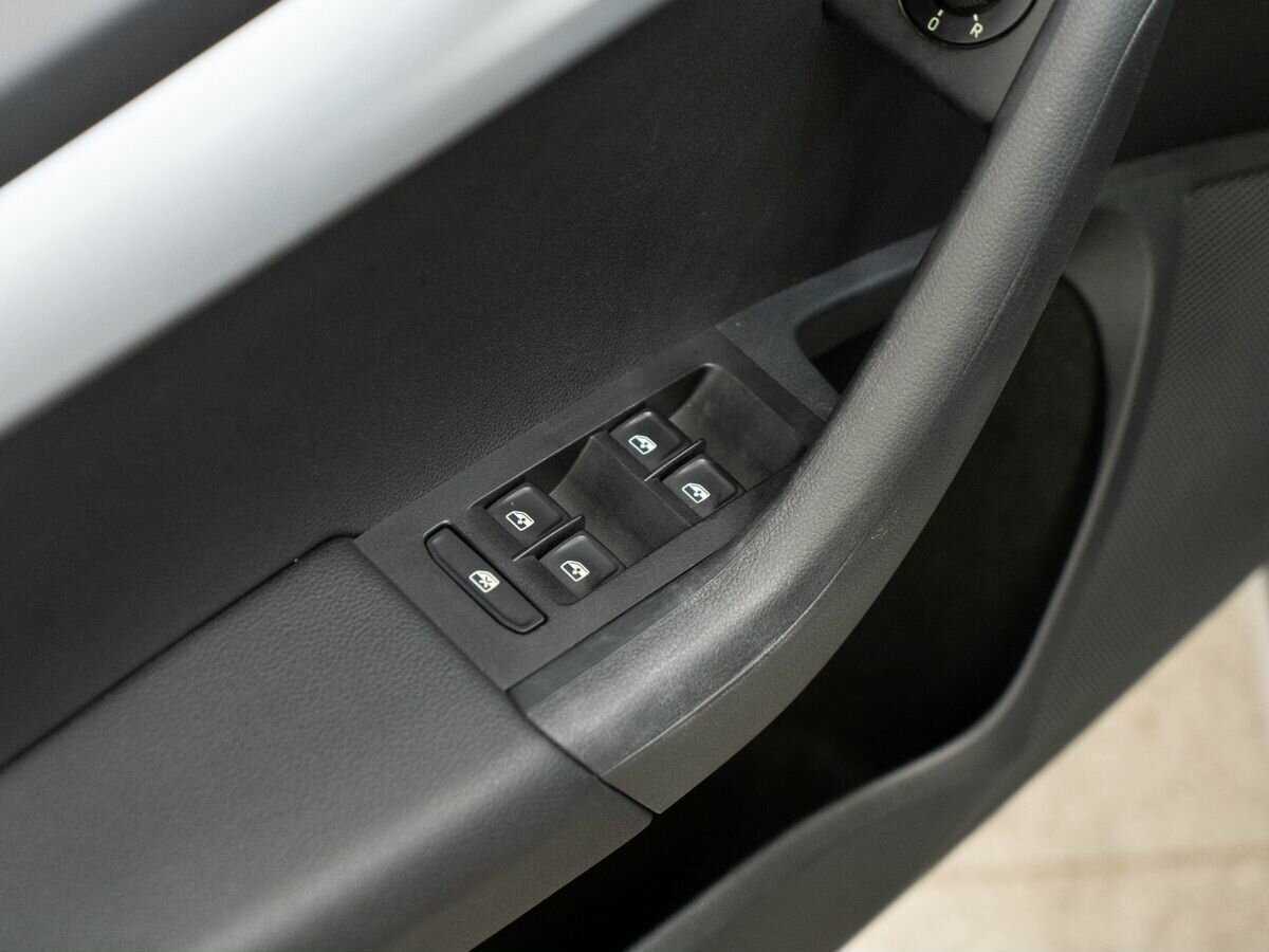 Купить Skoda Octavia, 2017, 119 300 км.. Фото: #13