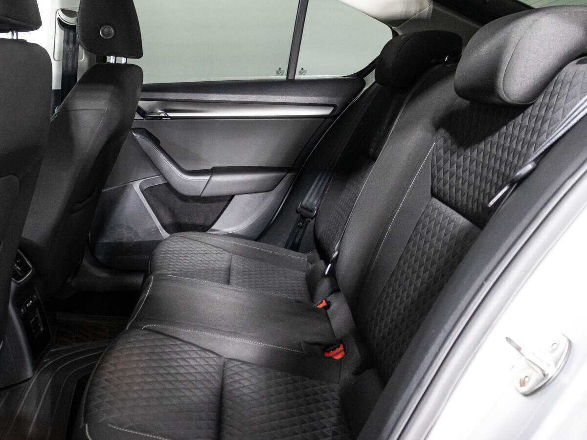 Купить Skoda Octavia, 2018, 175 047 км.. Фото: #9