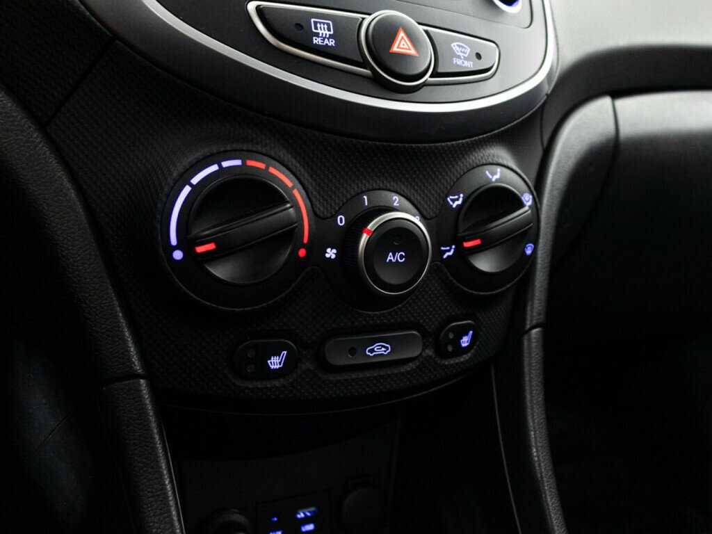 Купить Hyundai Solaris, 2016, 160 973 км.. Фото: #15