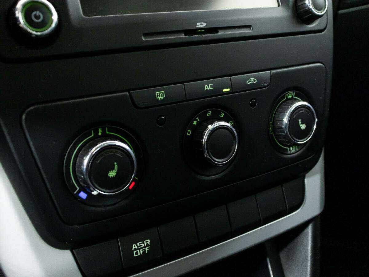 Купить Skoda Yeti, 2012, 147 466 км.. Фото: #13