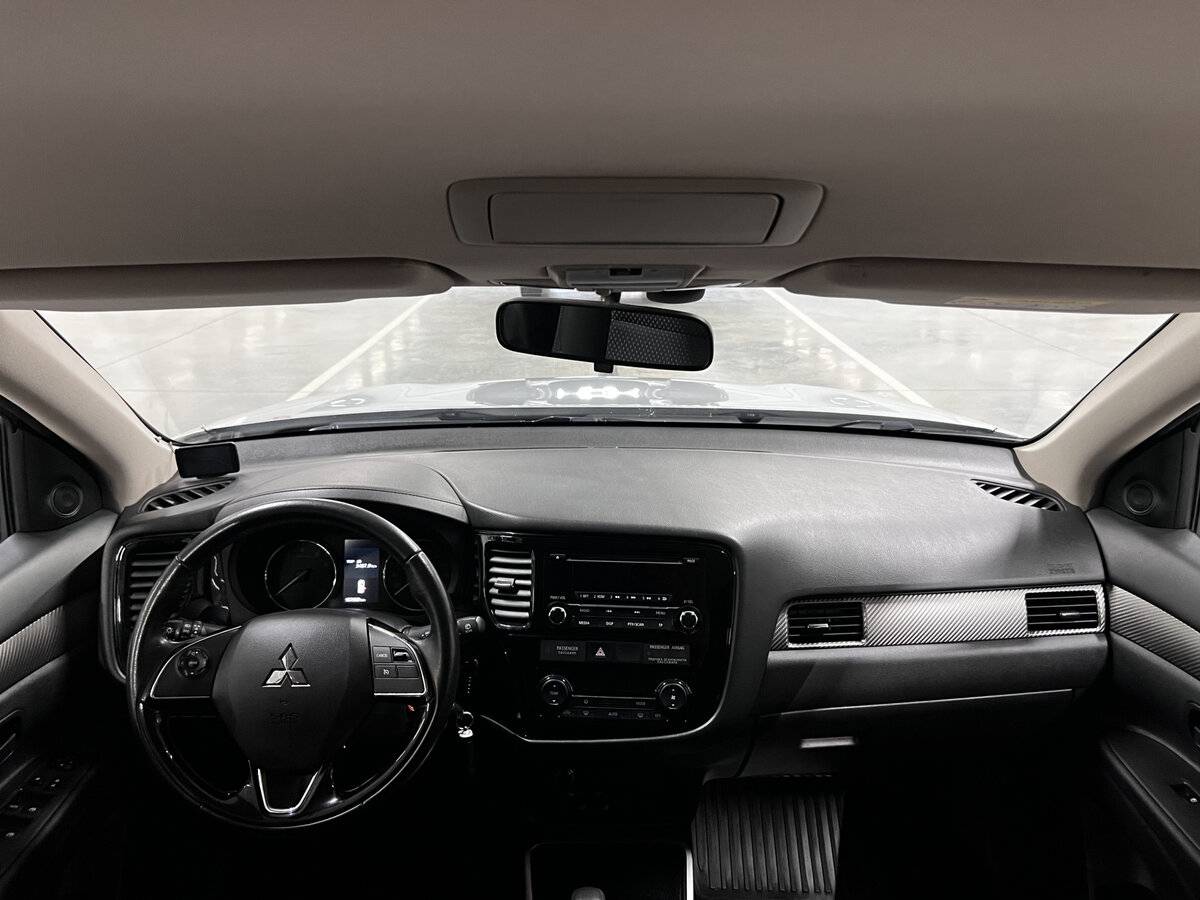 Купить Mitsubishi Outlander, 2017, 107 670 км.. Фото: #13