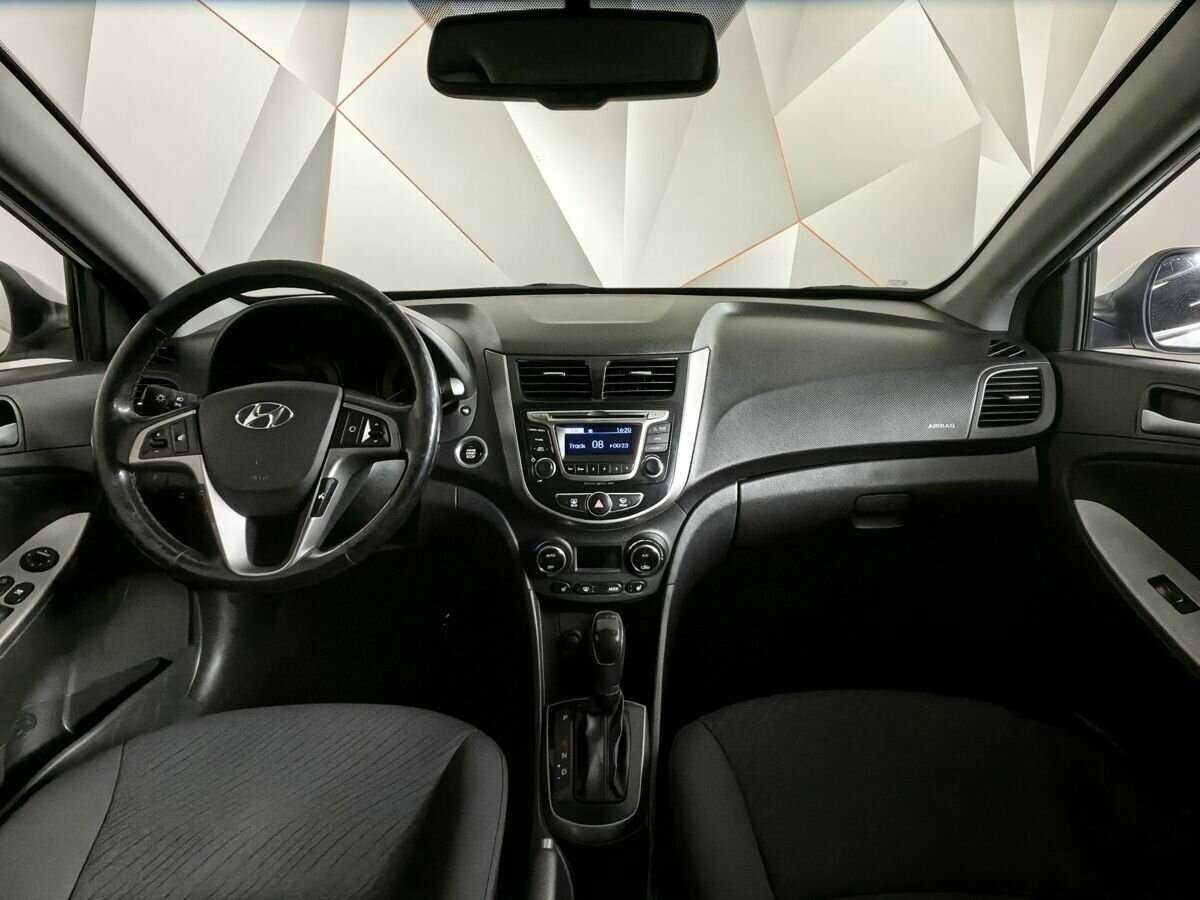Купить Hyundai Solaris, 2014, 99 339 км.. Фото: #9