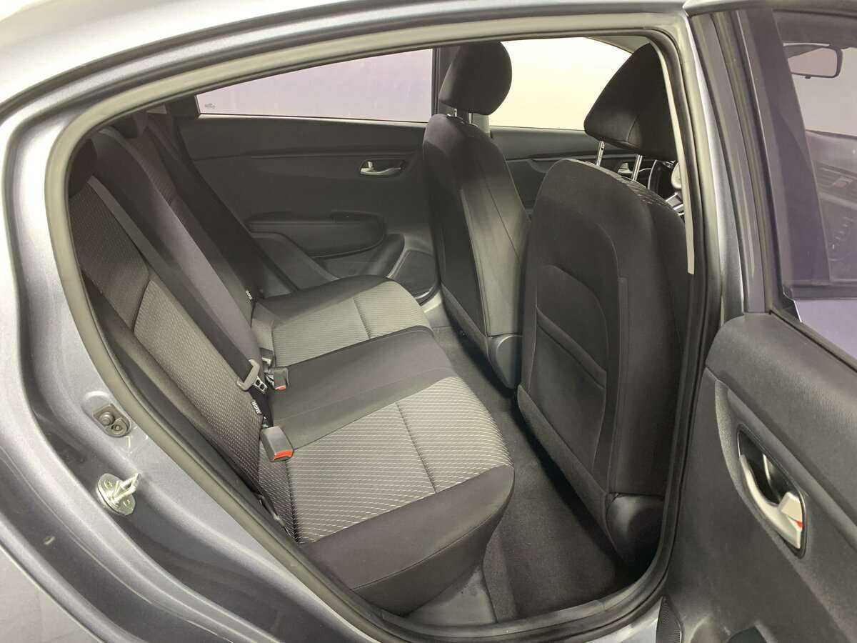 Купить Kia Rio, 2019, 74 916 км.. Фото: #12