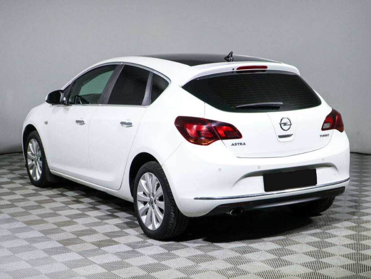 Купить Opel Astra, 2012, 117 438 км.. Фото: #4