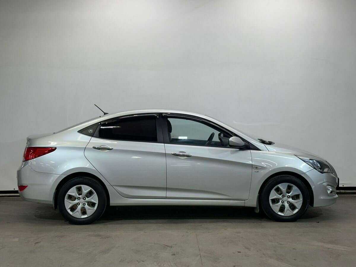 Купить Hyundai Solaris, 2015, 98 464 км.. Фото: #3