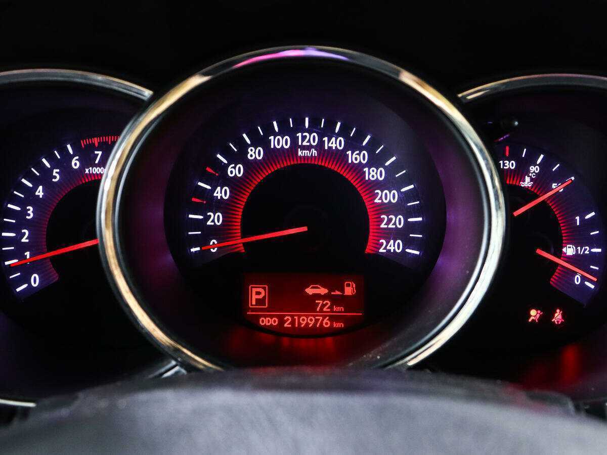 Купить Kia Sorento, 2012, 219 975 км.. Фото: #8