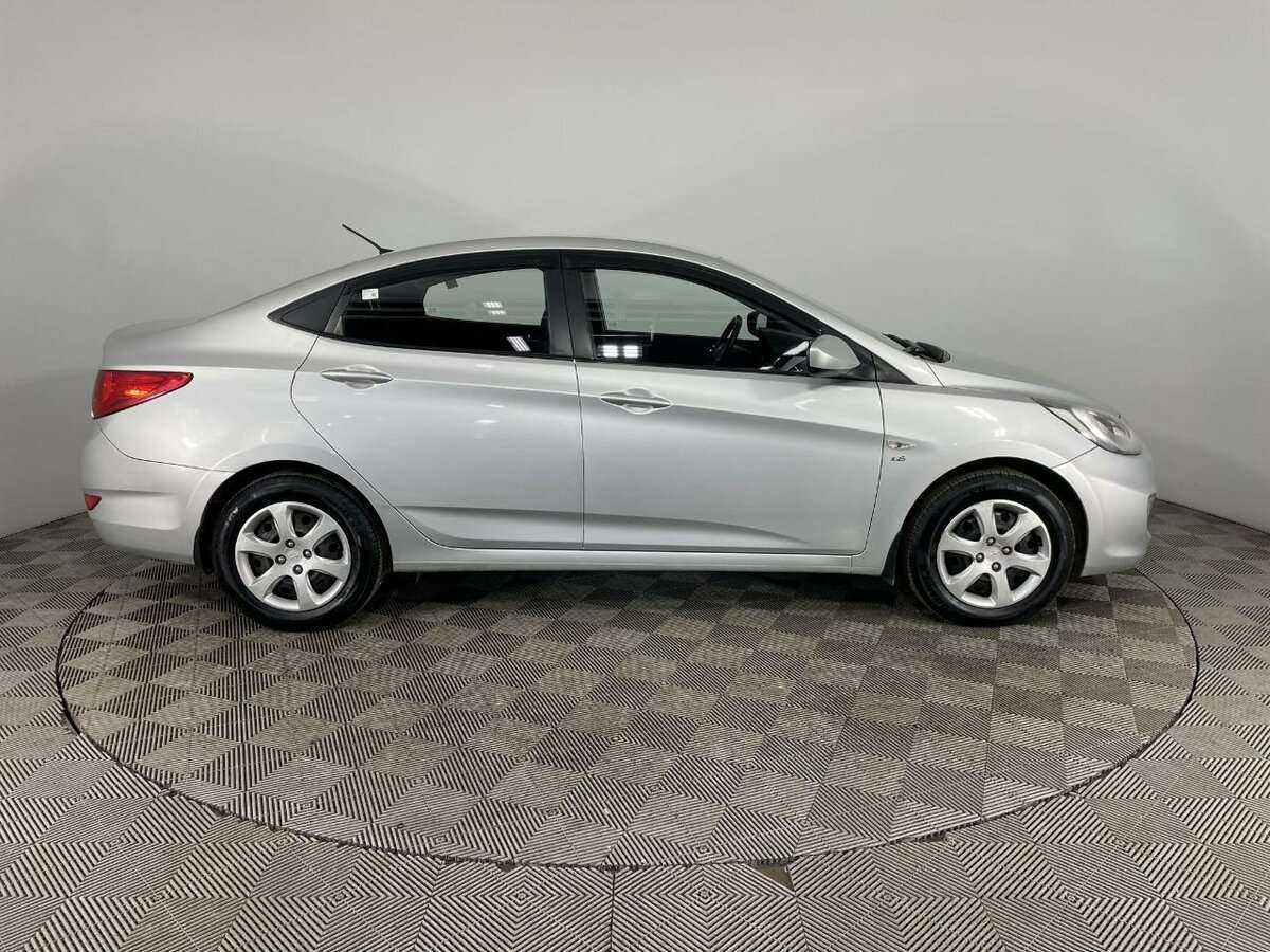 Купить Hyundai Solaris, 2012, 117 416 км.. Фото: #3