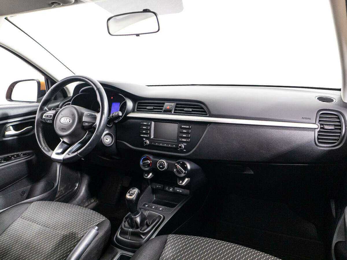 Купить Kia Rio, 2017, 75 822 км.. Фото: #8