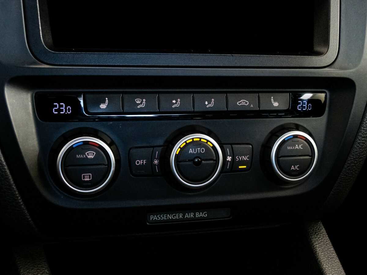 Купить Volkswagen Jetta, 2013, 108 694 км.. Фото: #12