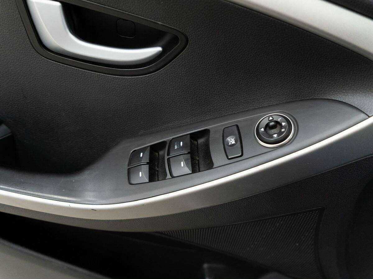 Купить Hyundai i30, 2014, 145 000 км.. Фото: #11