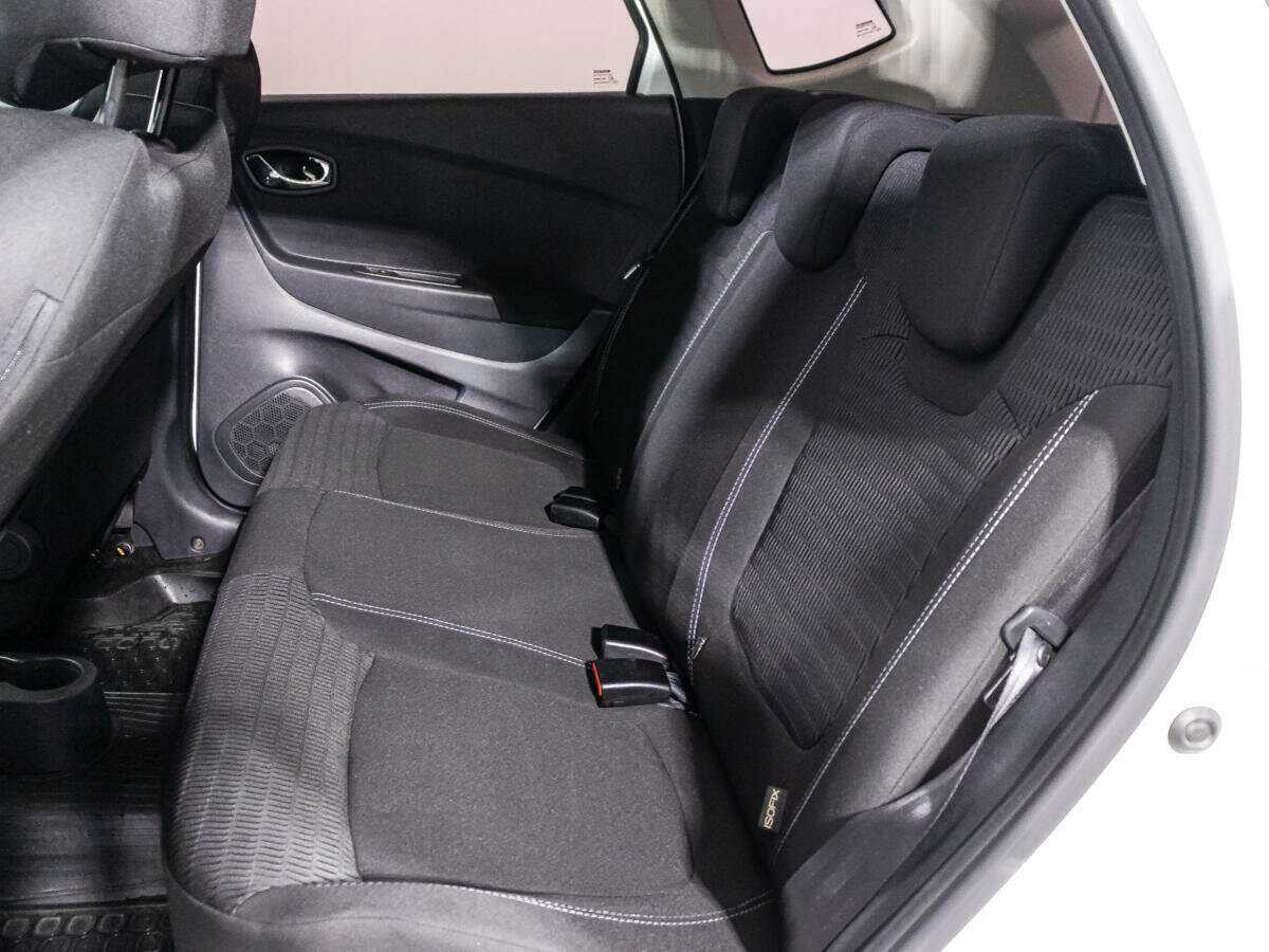 Купить Renault Kaptur, 2017, 83 636 км.. Фото: #9