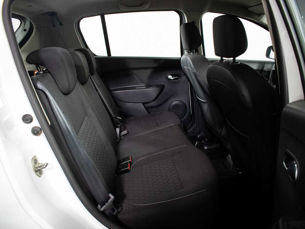 Купить Renault Sandero, 2014, 121 896 км.. Фото: #9