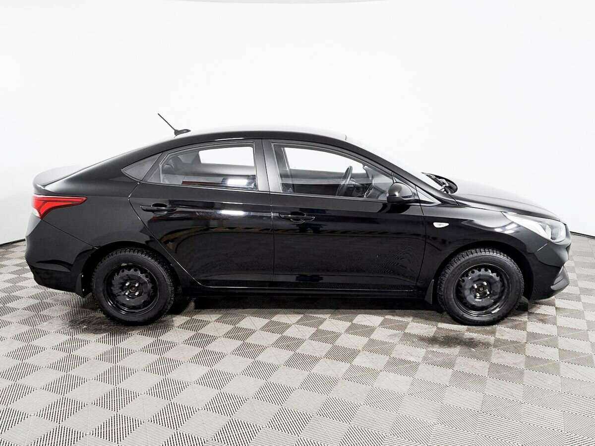 Купить Hyundai Solaris, 2018, 12 905 км.. Фото: #3