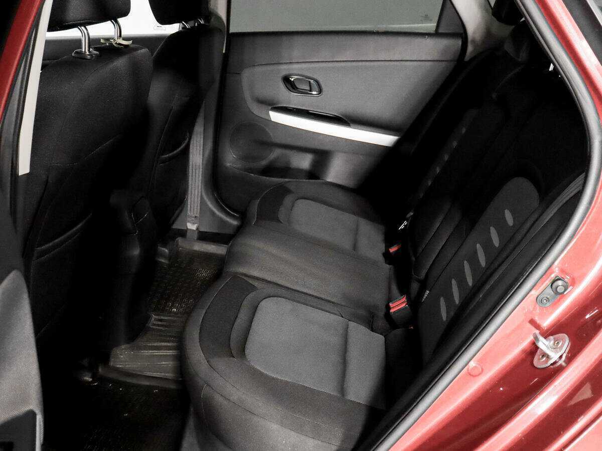 Купить Kia Ceed, 2014, 76 188 км.. Фото: #9