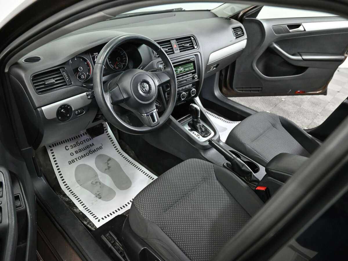 Купить Volkswagen Jetta, 2013, 139 000 км.. Фото: #4