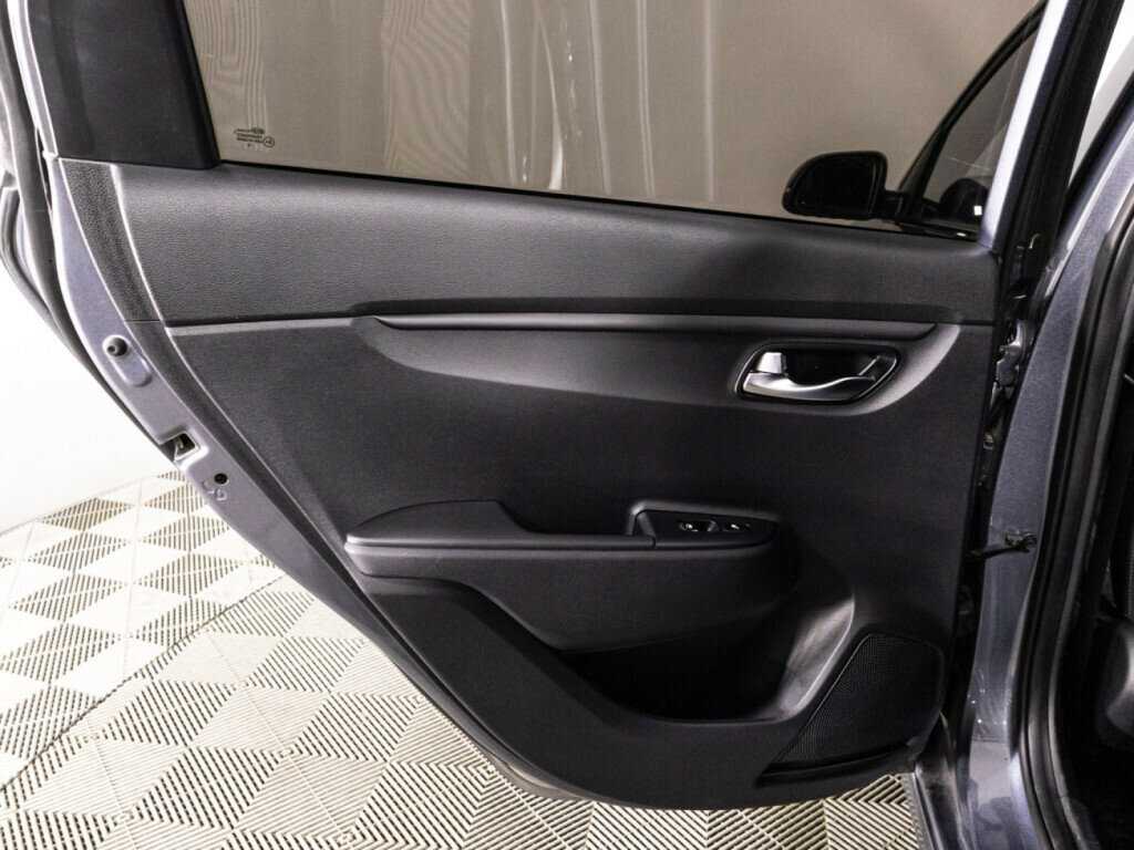 Купить Kia Rio, 2020, 92 277 км.. Фото: #24