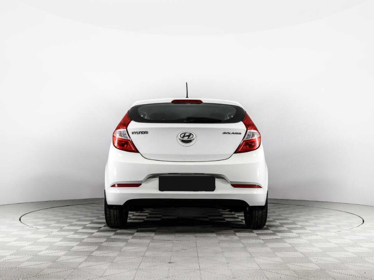 Купить Hyundai Solaris, 2015, 105 092 км.. Фото: #5
