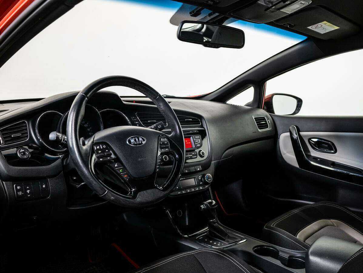 Купить Kia Ceed, 2014, 78 650 км.. Фото: #10