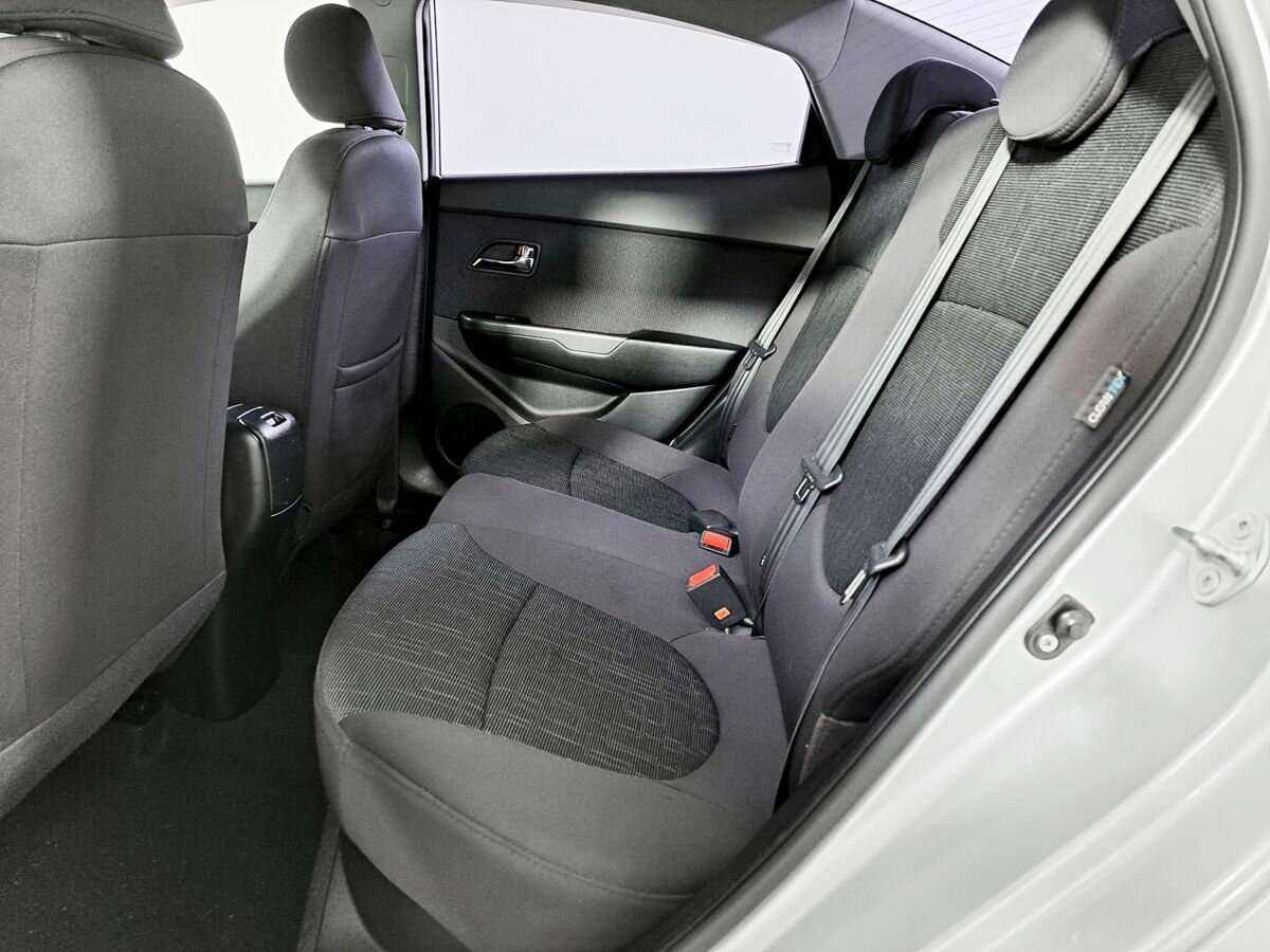 Купить Kia Rio, 2012, 163 586 км.. Фото: #9