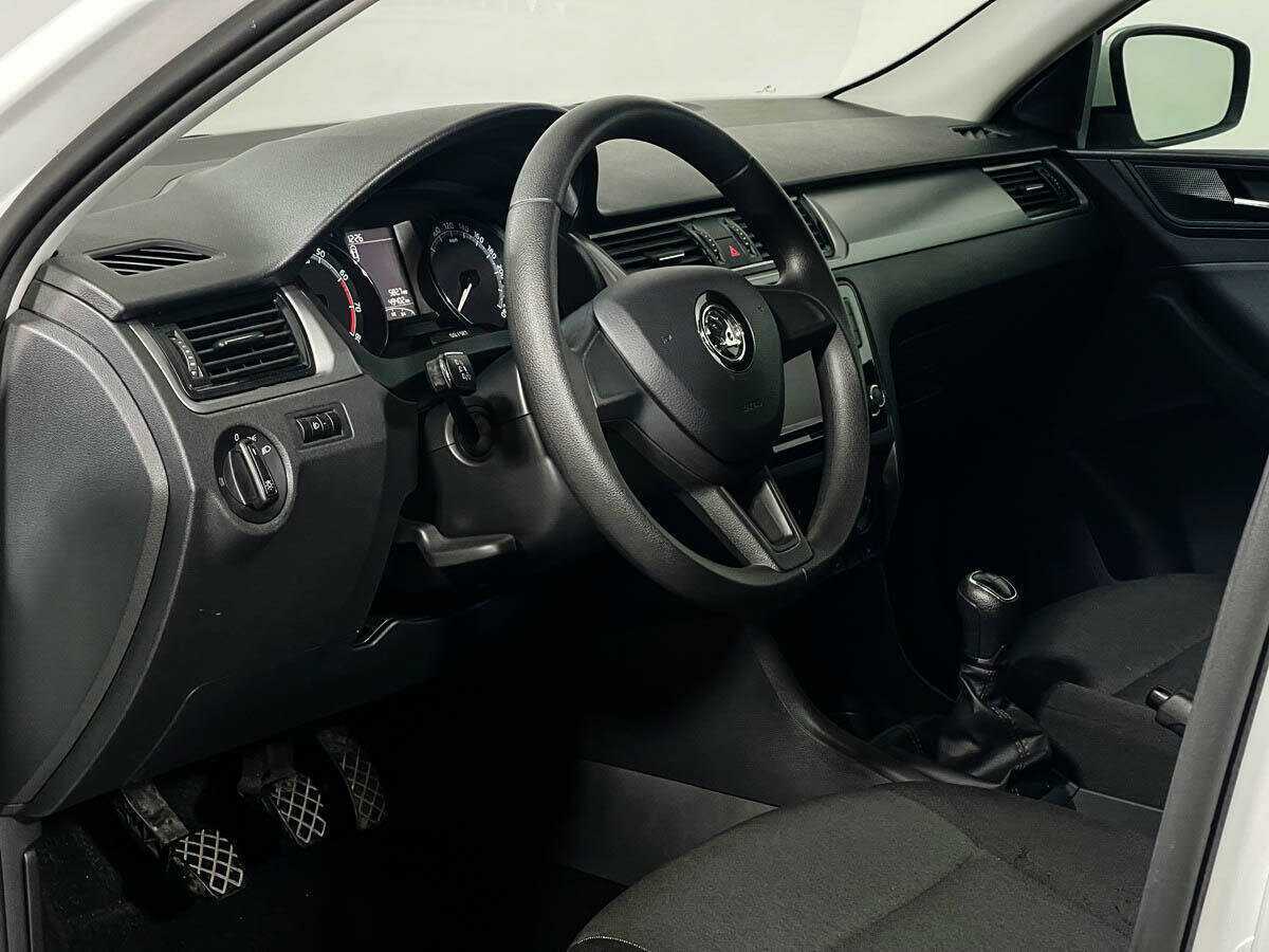 Купить Skoda Rapid, 2019, 49 399 км.. Фото: #10