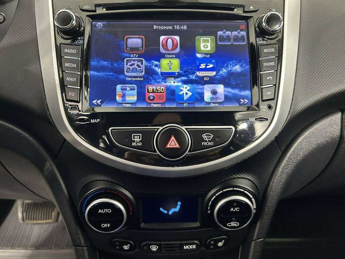 Купить Hyundai Solaris, 2015, 66 300 км.. Фото: #11