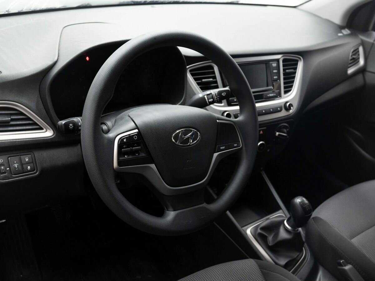 Купить Hyundai Solaris, 2019, 36 124 км.. Фото: #13