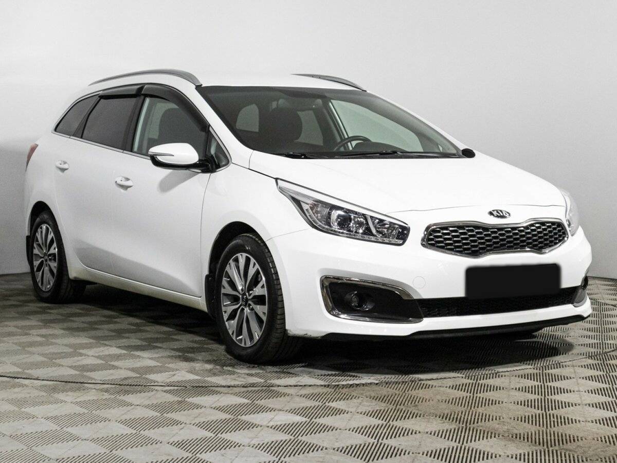 Купить Kia Ceed, 2018, 85 864 км.. Фото: #2
