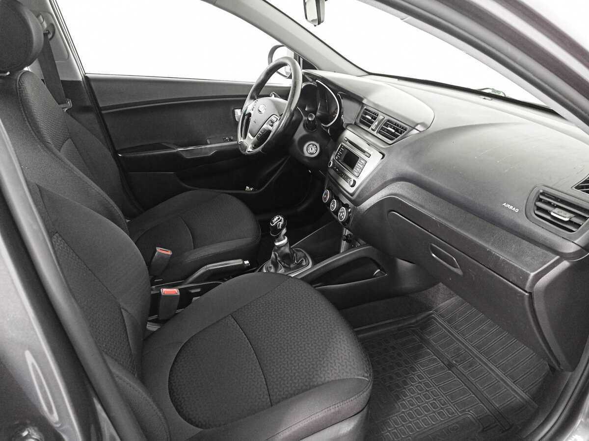 Купить Kia Rio, 2015, 196 215 км.. Фото: #8
