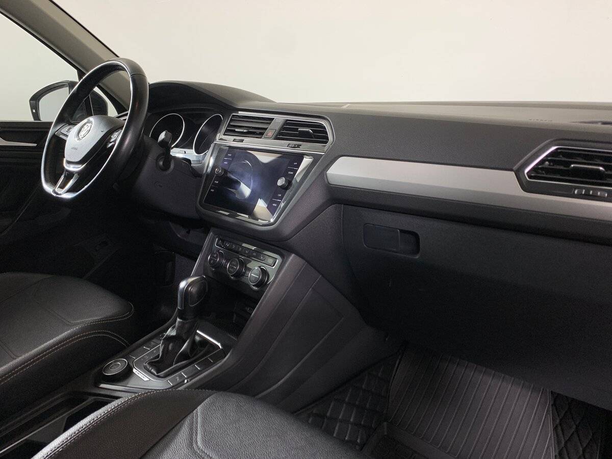 Купить Volkswagen Tiguan, 2019, 166 707 км.. Фото: #12