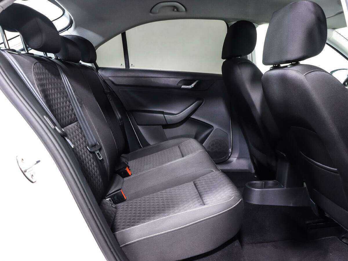 Купить Skoda Rapid, 2016, 117 105 км.. Фото: #10