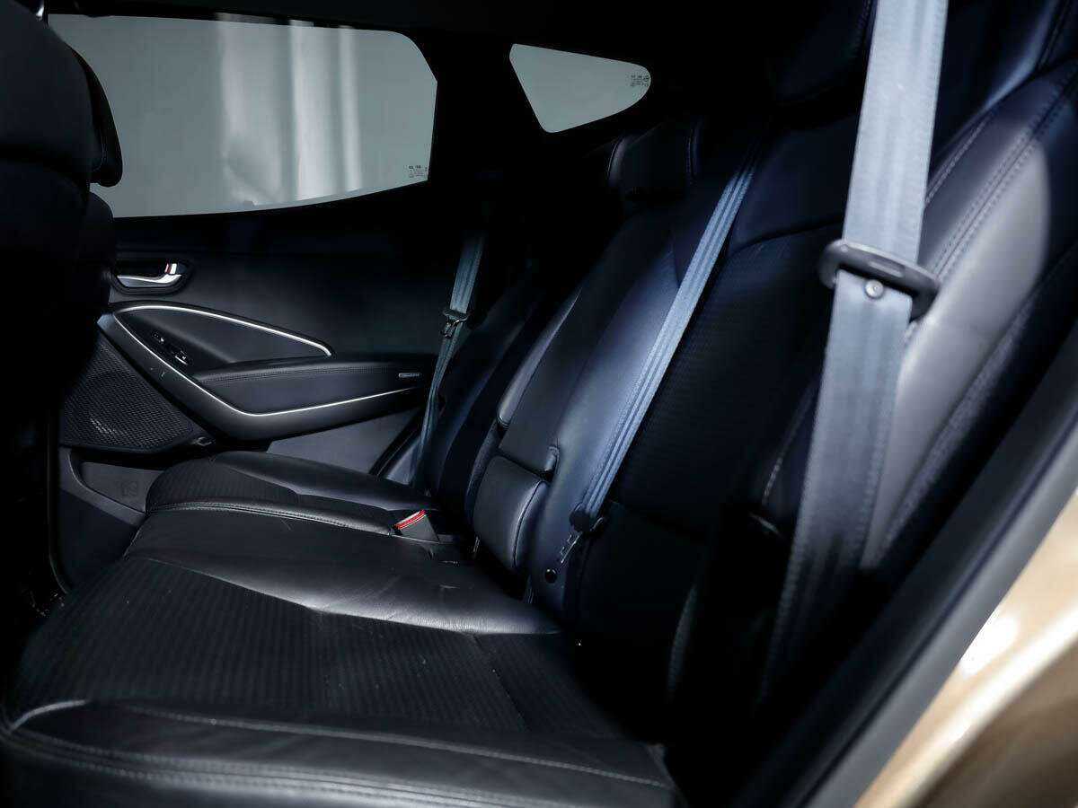 Купить Hyundai Santa Fe, 2013, 142 987 км.. Фото: #11