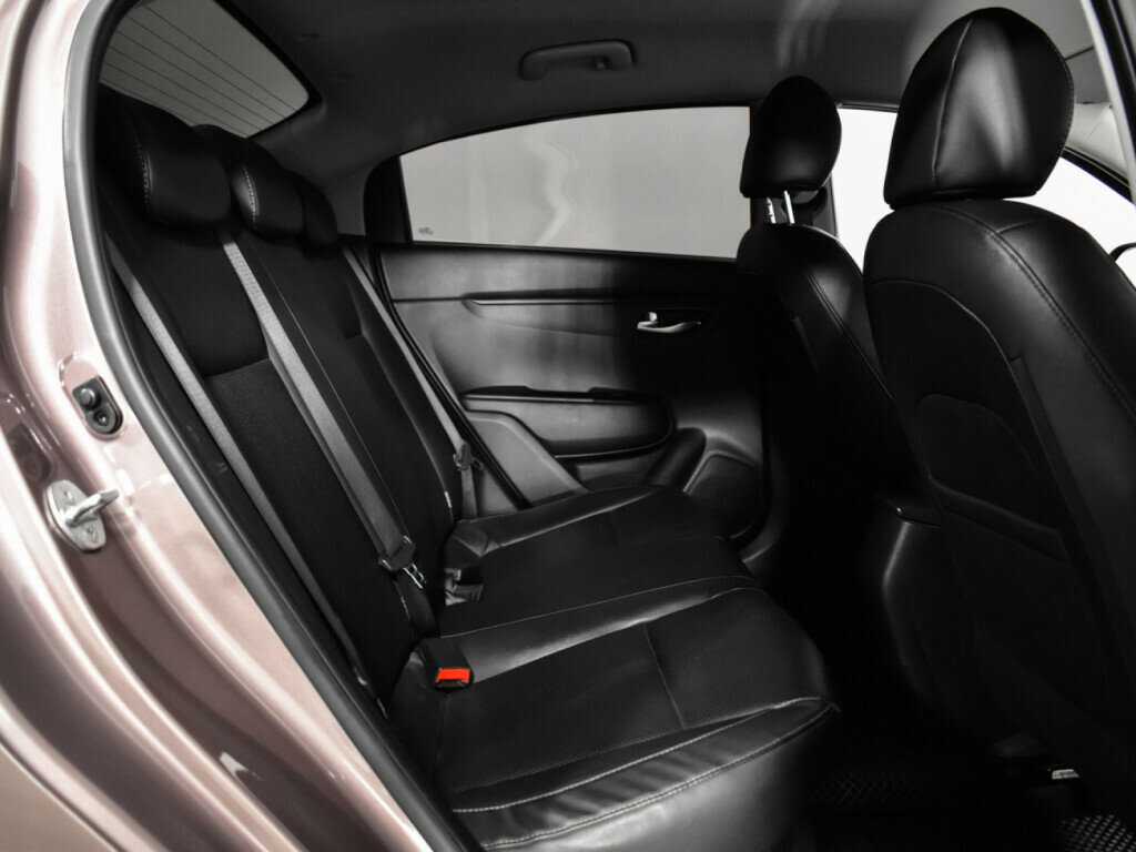 Купить Kia Rio, 2019, 109 828 км.. Фото: #9