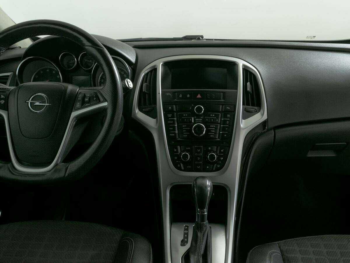 Купить Opel Astra, 2013, 98 122 км.. Фото: #9