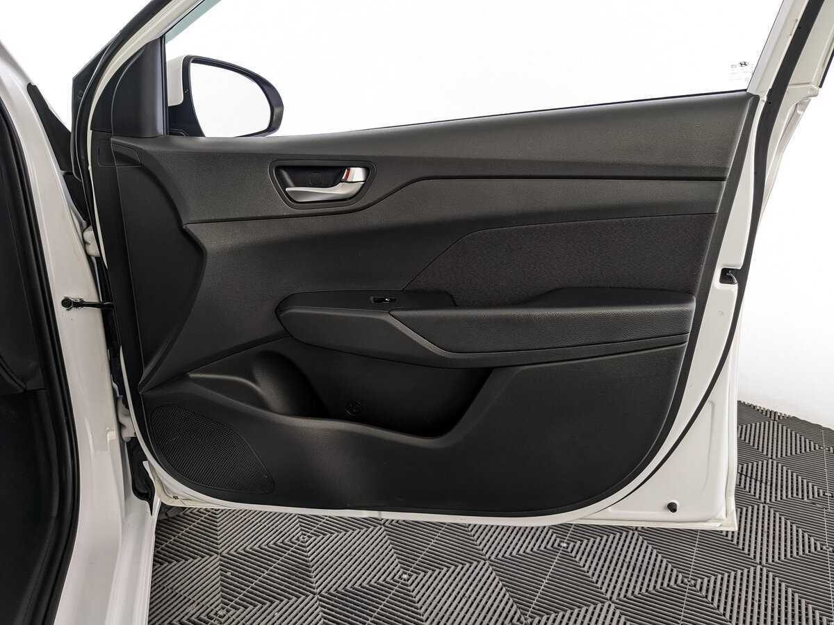 Купить Hyundai Solaris, 2022, 67 372 км.. Фото: #20