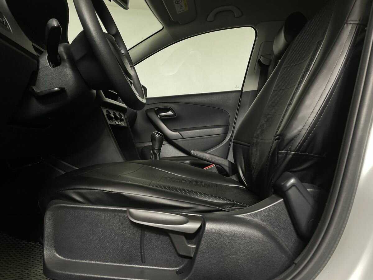 Купить Volkswagen Polo, 2017, 384 816 км.. Фото: #9