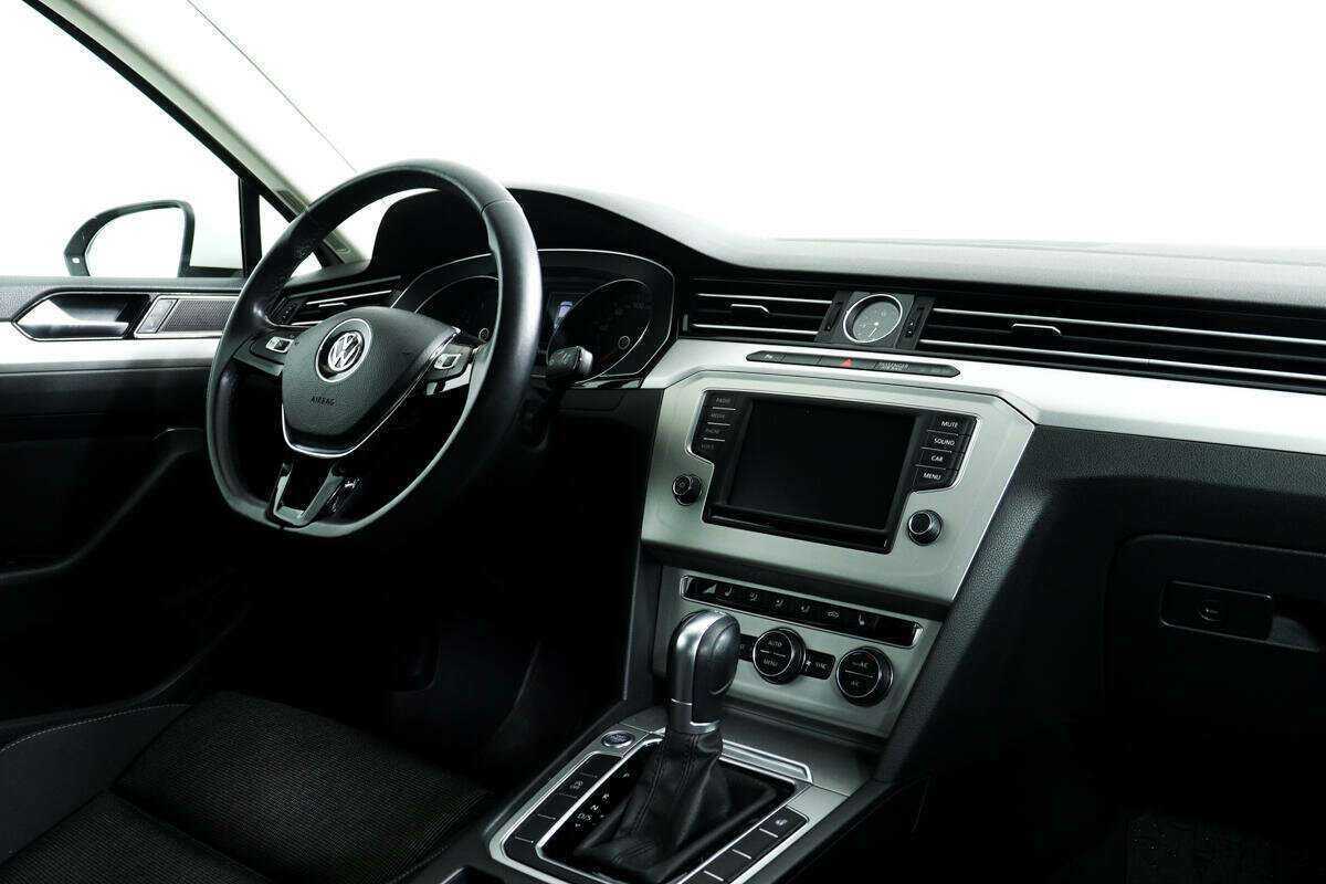 Купить Volkswagen Passat, 2016, 89 158 км.. Фото: #8